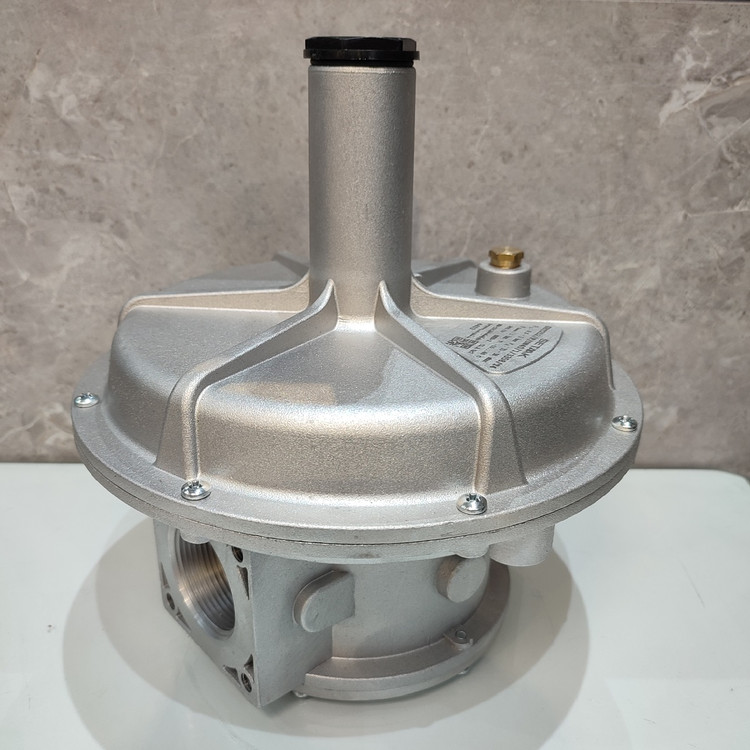 رگلاتور( بالانسر) SEt252/F/DN40/05/3358/T4 ستاک